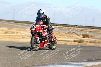 media/Nov-03-2024-TrackDaz (Sun) [[44580f4982]]/B Group/1220pm (Wheelie Bump)/
